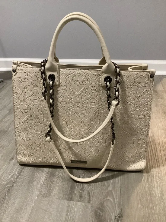 Betsey Johnson large cream colored skull bag - Picture 2 of 12